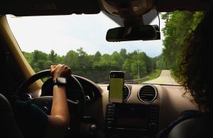 Read more about the article California Law Expands on Cellphone Use While Driving